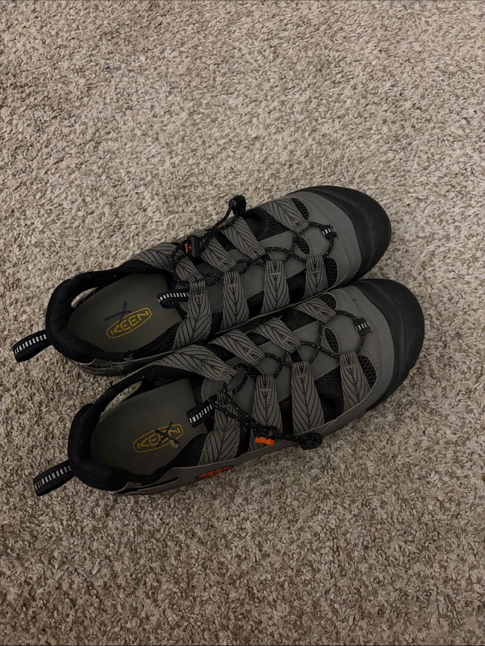 Keen Commuter Men’s 12.5 Women’s 11 Gray Black SPD Cycling Sandals Hiking Shoes